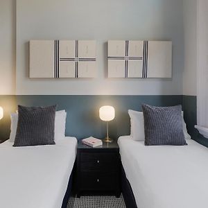 Standard Zimmer mit zwei Einzelbetten